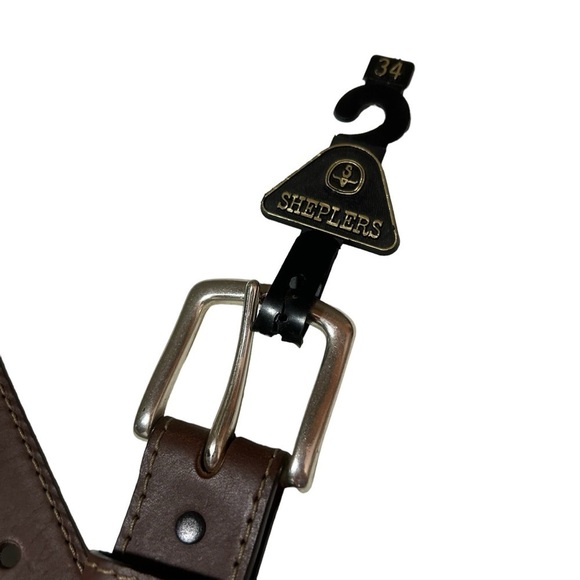 New Sheplers Men’s Leather Brown Belt Silver Hardware Size 34 BNWT - Picture 2 of 3